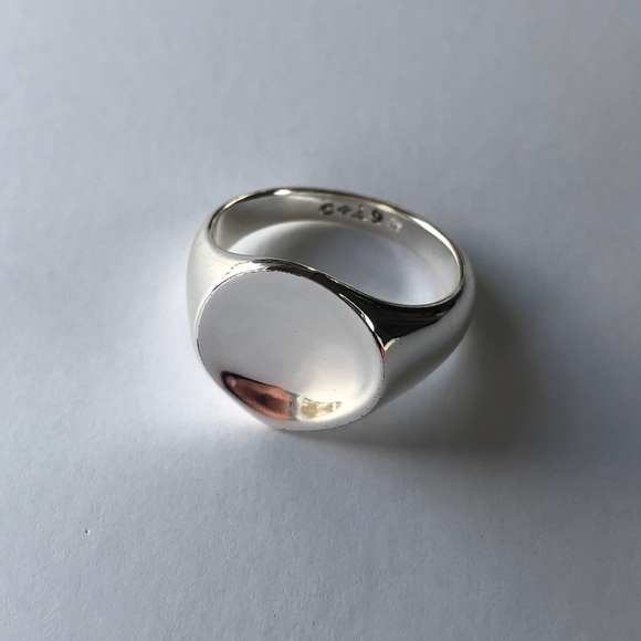 Chloe + Isabel silver plated ring size 9 - Picture 2 of 2